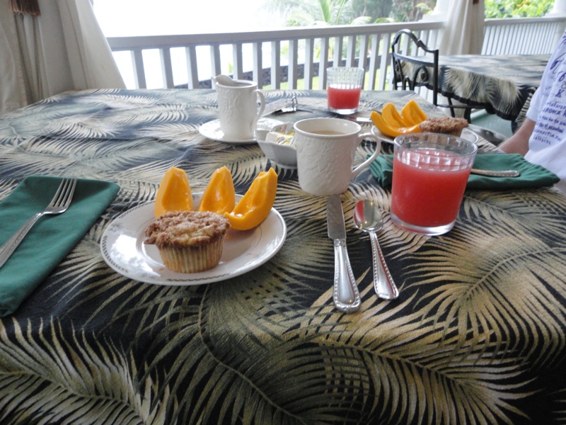Nochmal lecker Frühstück auf der Terasse 
